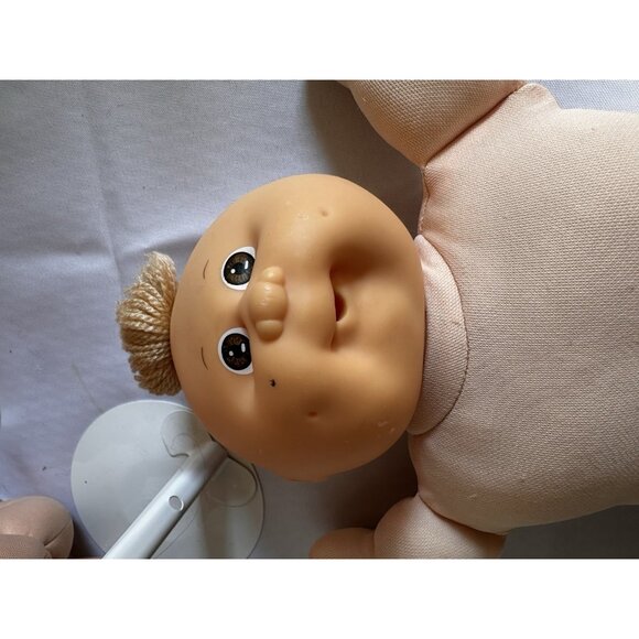 Vtg Cabbage Patch Kids Preemie Baby Dolls Lot Of 4 Has Flaws Needs TLC Paci READ - Picture 7 of 16
